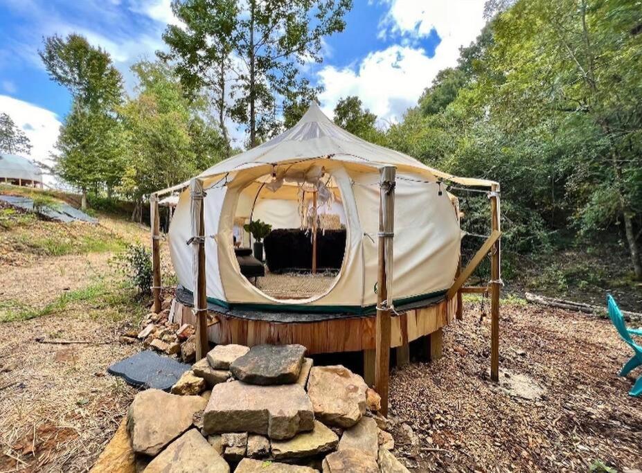 The Pisces-A Stargazing, Luxury Glamping Tent Rogersville Екстериор снимка