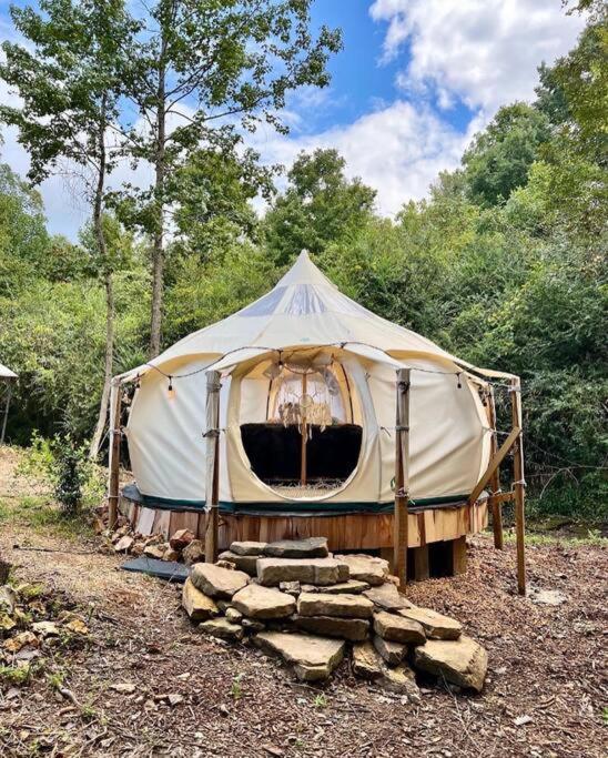The Pisces-A Stargazing, Luxury Glamping Tent Rogersville Екстериор снимка