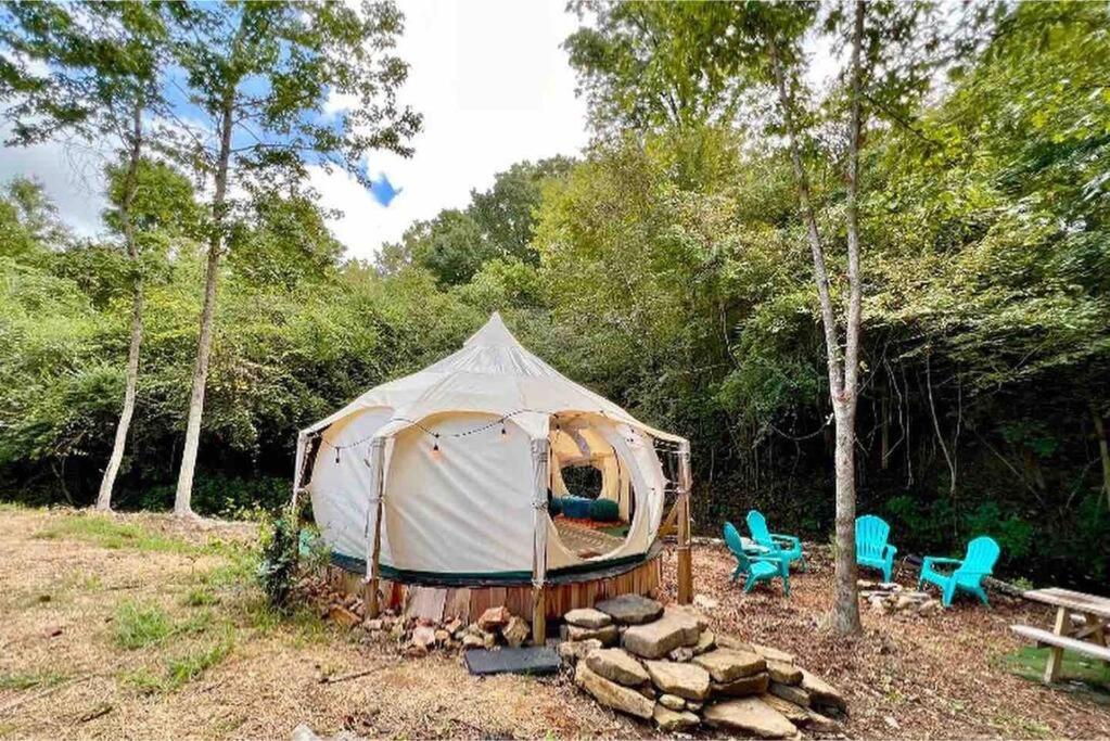 The Pisces-A Stargazing, Luxury Glamping Tent Rogersville Екстериор снимка