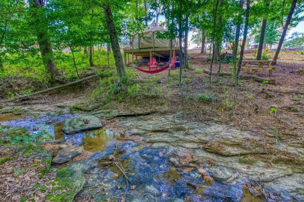 The Pisces-A Stargazing, Luxury Glamping Tent Rogersville Екстериор снимка