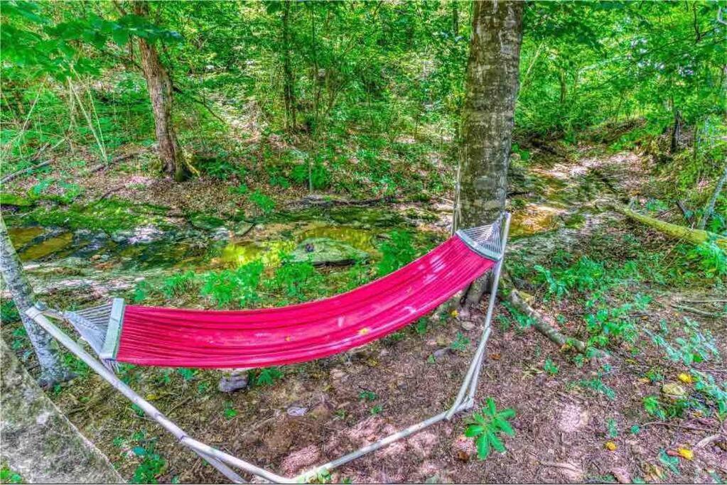 The Pisces-A Stargazing, Luxury Glamping Tent Rogersville Екстериор снимка